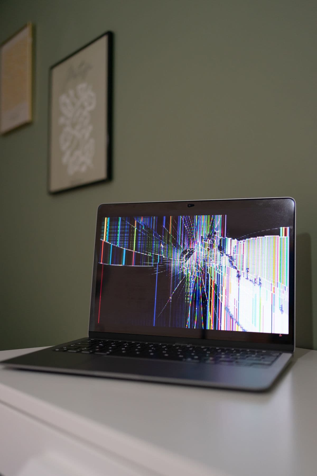 Screen & Display